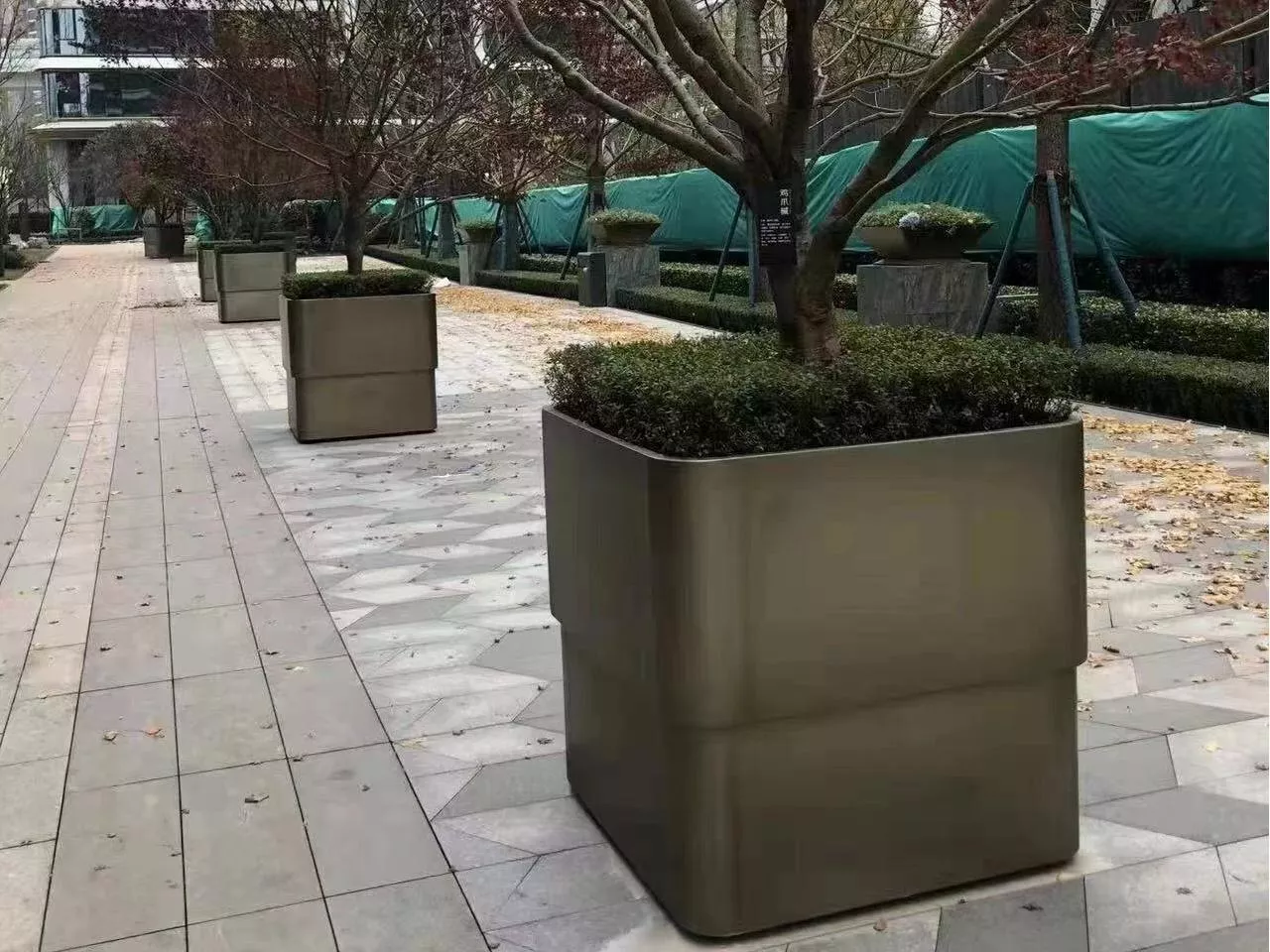花箱花盆 户外金属花盆 商业组合花盆  (29).jpg